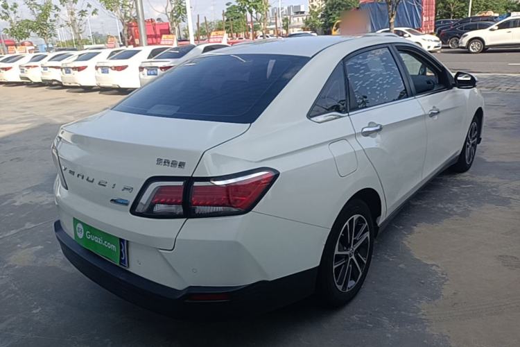 Used Venucia D60 2019 100 000 Honor 1.6L XL CVT Chenku Edition China VI Standard Rear Right 45 Deg