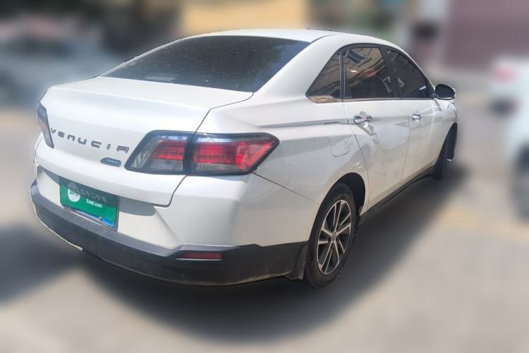 Used Venucia D60 2019 100 000 Honor 1.6L XL CVT Chenku Edition China VI Standard Rear Right 45 Deg