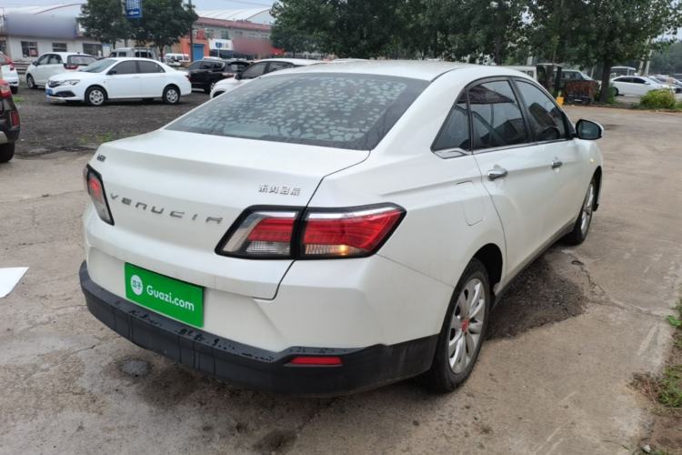Used Venucia D60 2019 100 000 Glory 1.6L Entry Manual ChenShang Edition China VI Rear Right 45 Deg