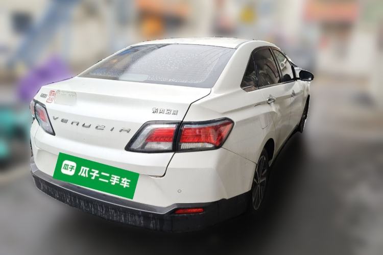 Used Venucia D60 2019 1.6L XL Manual SmartConnect Elite Edition Rear Right 45 Deg