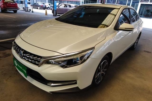 Used Venucia D60 2019 1.6L XL Manual SmartConnect Elite Edition