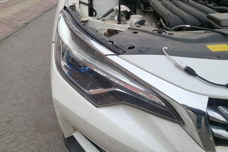 Used Venucia D60 2019 100 000-Yuan Glory 1.6L XE Manual – Chenxiang Edition China VI Right Front Headlight