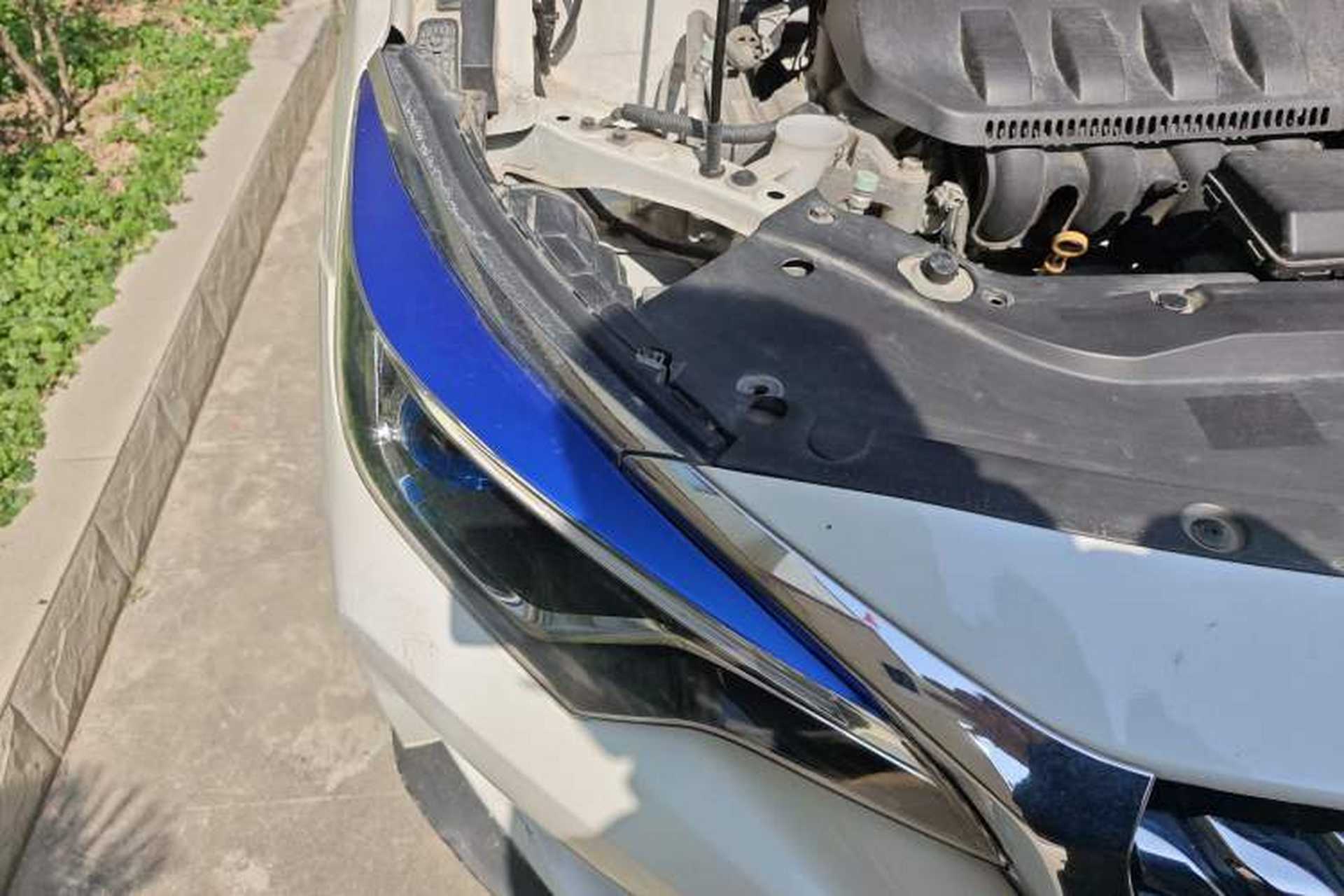 Used Venucia D60 2019 1.6L XL CVT Smart Connect Elite Edition Right Front Headlight