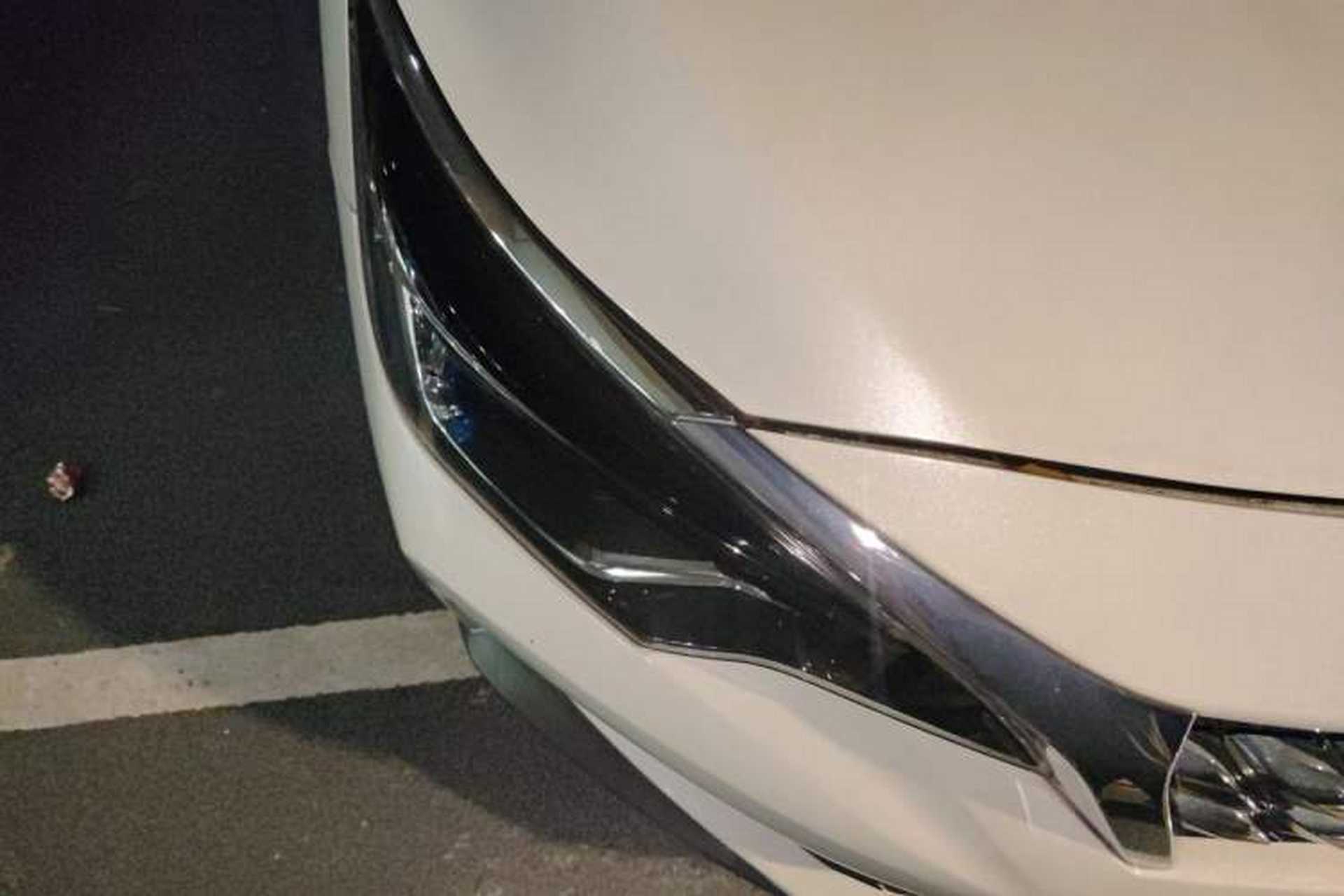 Used Venucia D60 2019 100 000 Glory 1.6L Entry Manual ChenShang Edition China VI Right Front Headlight