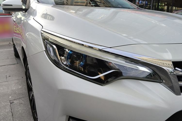 Used Venucia D60 2019 1.6L XL CVT SmartConnect Elite Edition (ISS) Right Front Headlight