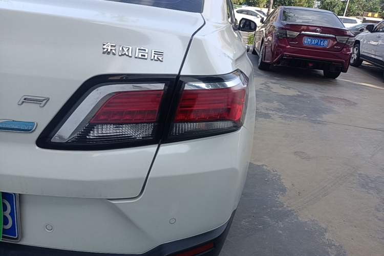 Used Venucia D60 2019 100 000 Honor 1.6L XL CVT Chenku Edition China VI Standard Right Rear Taillight