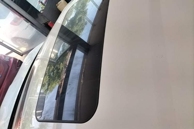 Used Venucia D60 2019 1.6L XL Manual SmartConnect Elite Edition Roof