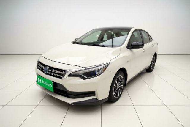 Used Venucia D60 2019 100 000-Yuan Glory 1.6L XE Manual – Chenxiang Edition China VI