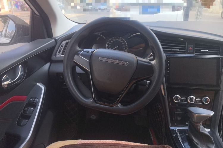 Used Venucia D60 2019 100 000-Yuan Glory 1.6L XE CVT Chenxiang Edition China VI Standard Steering Wheel