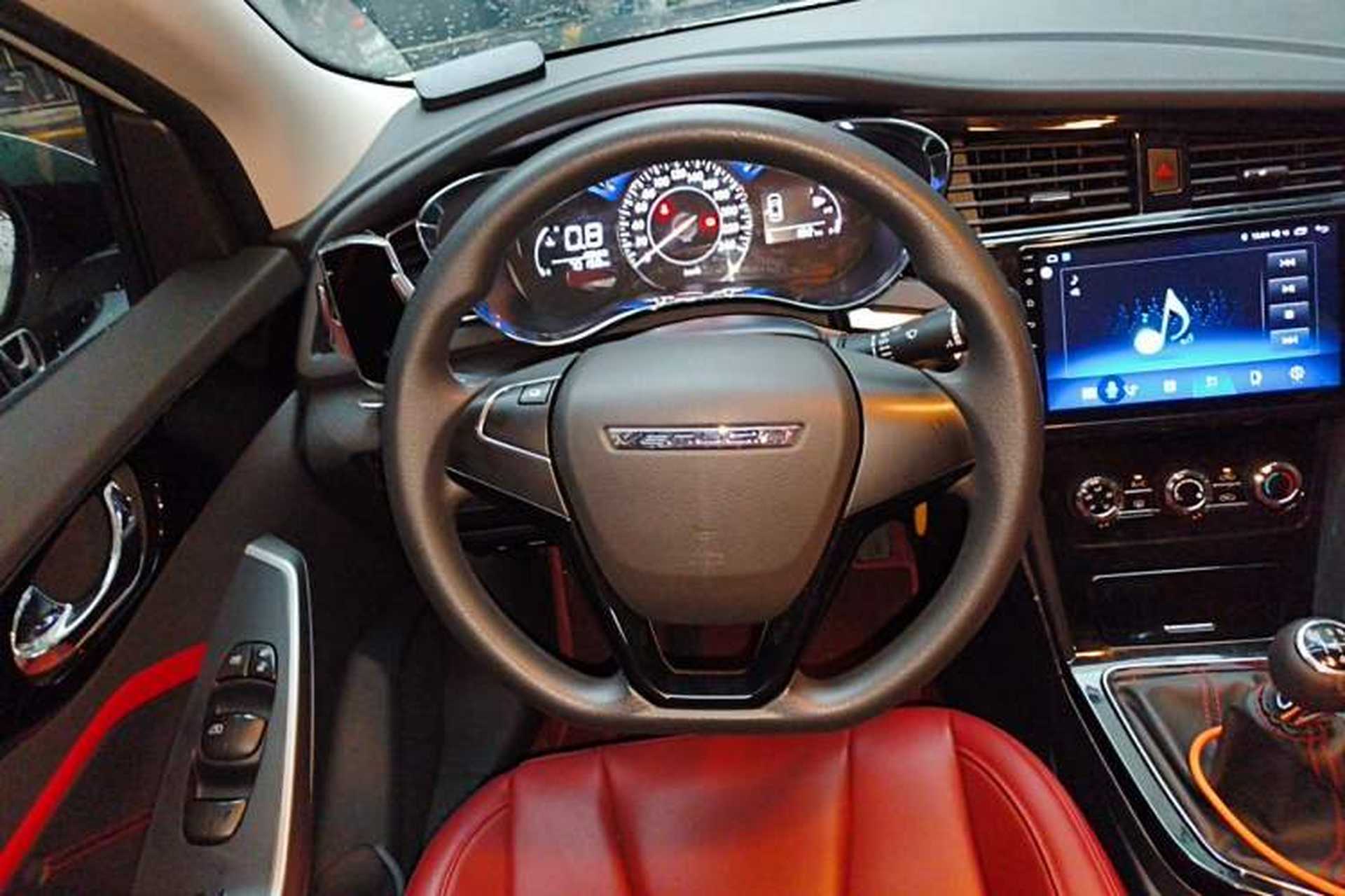 Used Venucia D60 2019 100 000 Glory 1.6L Entry Manual ChenShang Edition China VI Steering Wheel