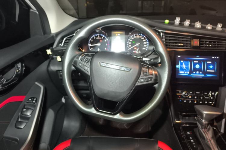 Used Venucia D60 2019 1.6L XL CVT Smart Connect Elite Edition Steering Wheel