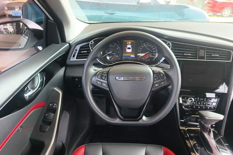 Used Venucia D60 2019 1.6L XL CVT Smart Connect Elite Edition Steering Wheel