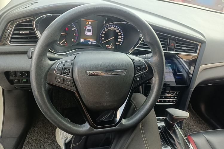 Used Venucia D60 2019 100 000 Honor 1.6L XL CVT Chenku Edition China VI Standard Steering Wheel