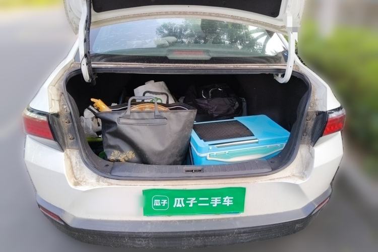 Used Venucia D60 2019 100 000 Glory 1.6L Entry Manual ChenShang Edition China VI Trunk