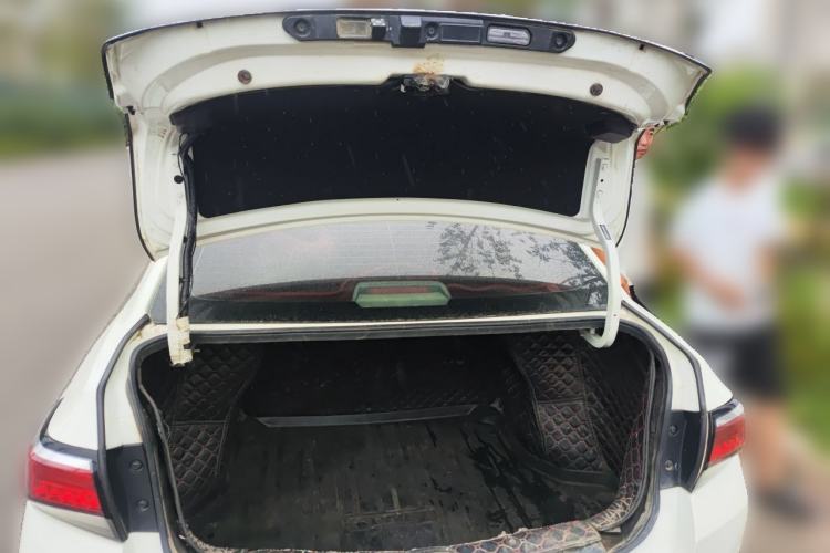 Used Venucia D60 2019 100 000 Glory 1.6L Entry Manual ChenShang Edition China VI Trunk