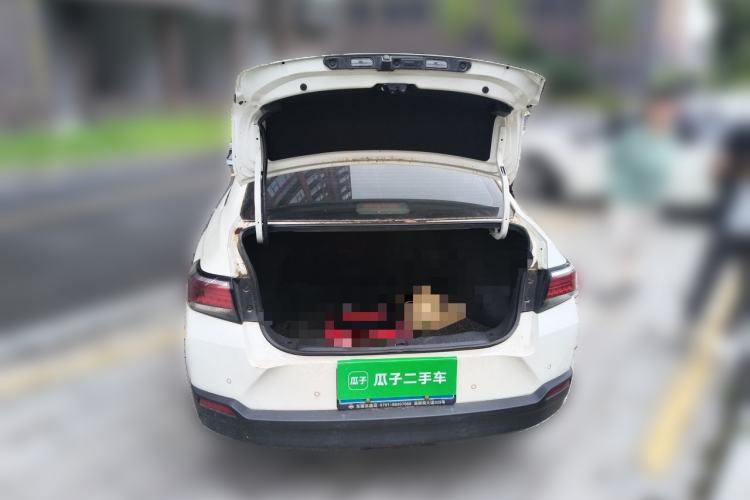 Used Venucia D60 2019 1.6L XL CVT Smart Connect Elite Edition Trunk
