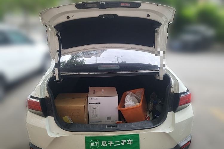 Used Venucia D60 2019 100 000 Glory 1.6L XL Manual Chenku Edition China VI Trunk