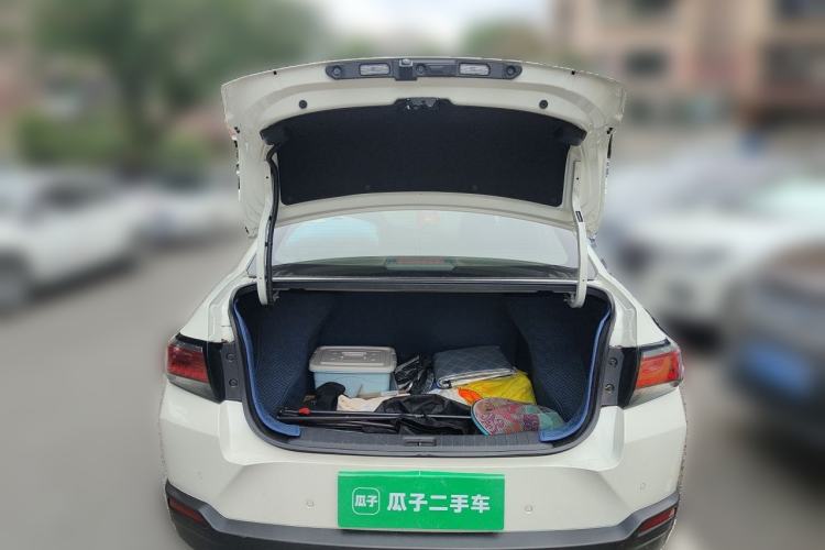 Used Venucia D60 2019 1.6L XL CVT SmartConnect Elite Edition (ISS) Trunk