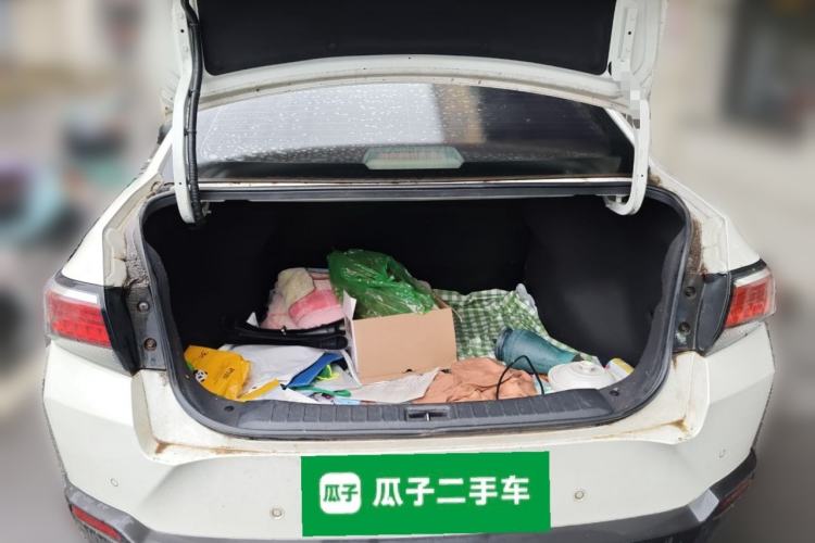 Used Venucia D60 2019 1.6L XL Manual SmartConnect Elite Edition Trunk