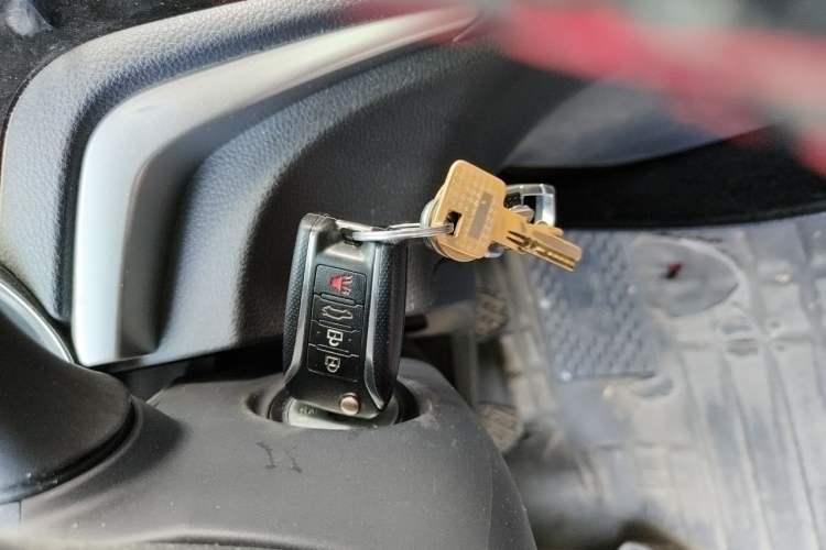 Used Venucia D60 2019 100 000 Glory 1.6L Entry Manual ChenShang Edition China VI Vehicle Key