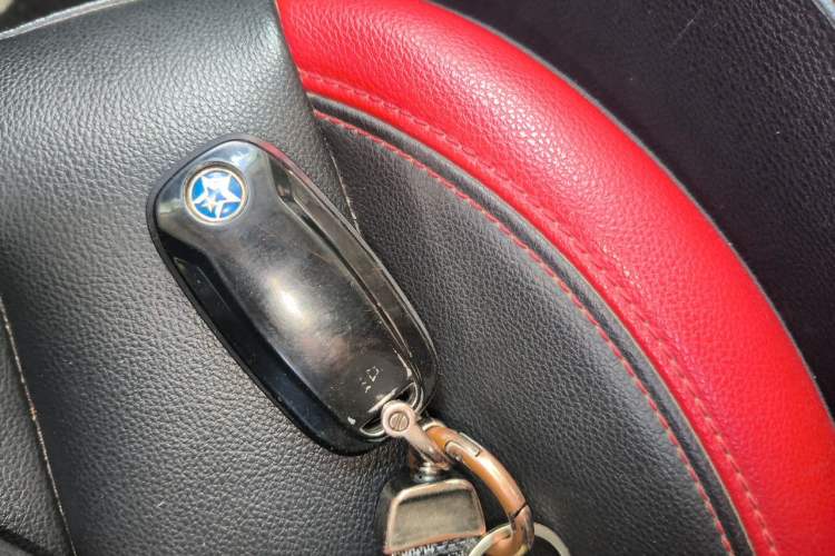 Used Venucia D60 2019 100 000 Honor 1.6L XL CVT Chenku Edition China VI Standard Vehicle Key