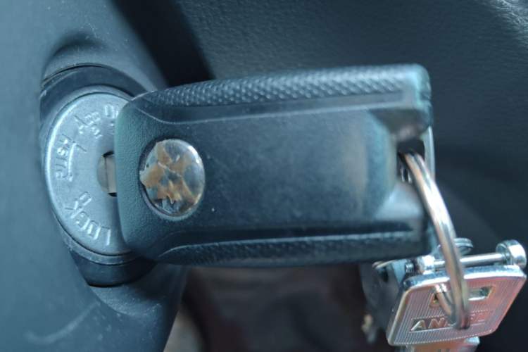 Used Venucia D60 2019 100 000 Glory 1.6L Entry Manual ChenShang Edition China VI Vehicle Key