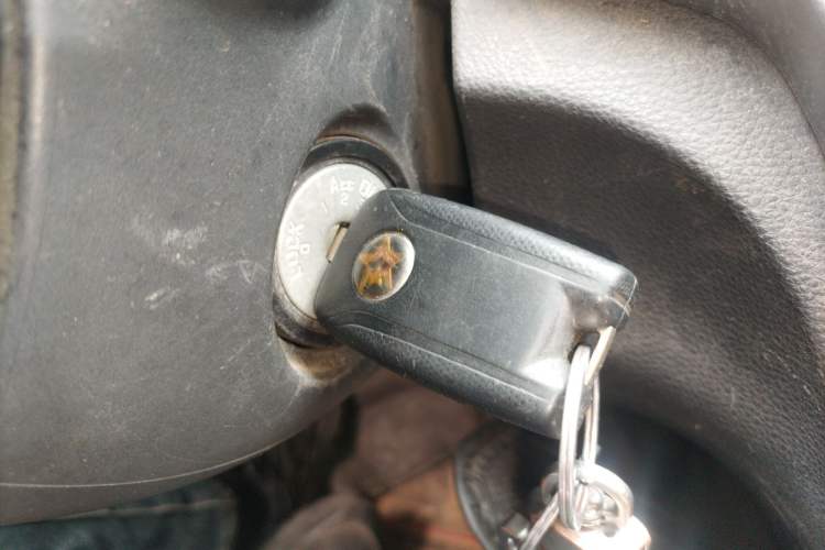 Used Venucia D60 2019 100 000-Yuan Glory 1.6L XE CVT Chenxiang Edition China VI Standard Vehicle Key