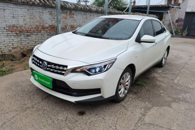 Used Venucia D60 2019 100 000 Glory 1.6L Entry Manual ChenShang Edition China VI Guazi used car, China used car export, Used car for sale, Used cars, Cheapest cars for sale