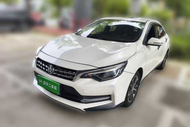 Used Venucia D60 2019 1.6L XL Manual SmartConnect Elite Edition