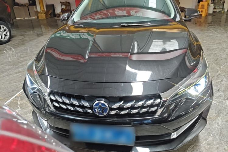 Used Venucia D60 2020 1.6L XL CVT Enjoyment Edition Front
