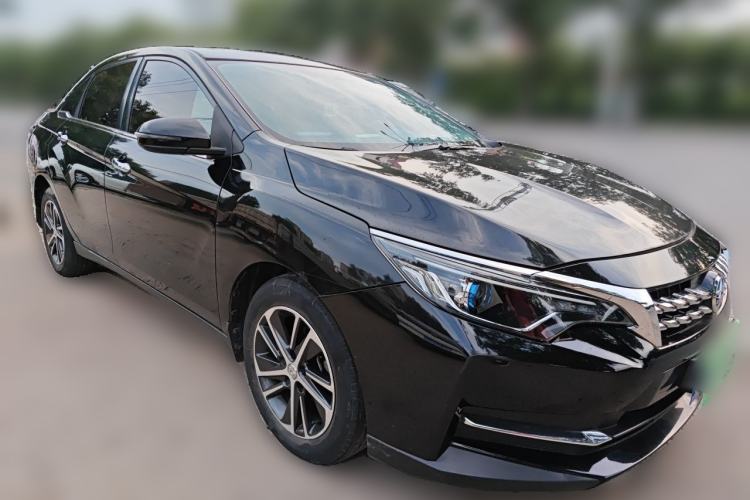 Used Venucia D60 2020 1.6L XL Manual Enjoyment Edition Front Right 45 Deg