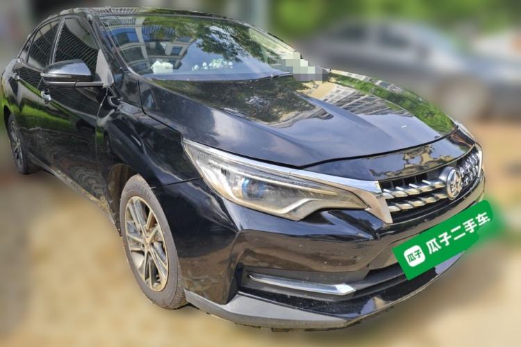 Used Venucia D60 2020 1.6L XL CVT Enjoyment Edition Front Right 45 Deg