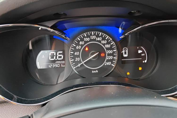 Used Venucia D60 2020 1.6L XL Manual Enjoyment Edition Instrument Cluster