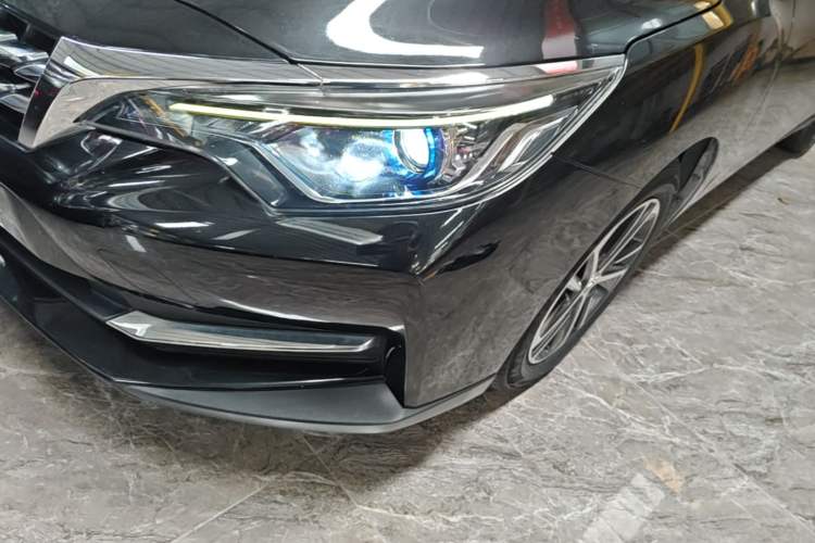 Used Venucia D60 2020 1.6L XL CVT Enjoyment Edition Left Front Headlight