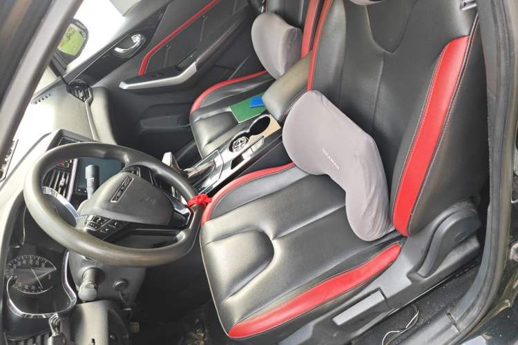 Used Venucia D60 2020 1.6L XL CVT Enjoyment Edition Left Front Seat