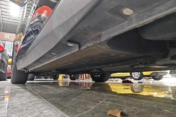Used Venucia D60 2020 1.6L XL CVT Enjoyment Edition Left Side Sill