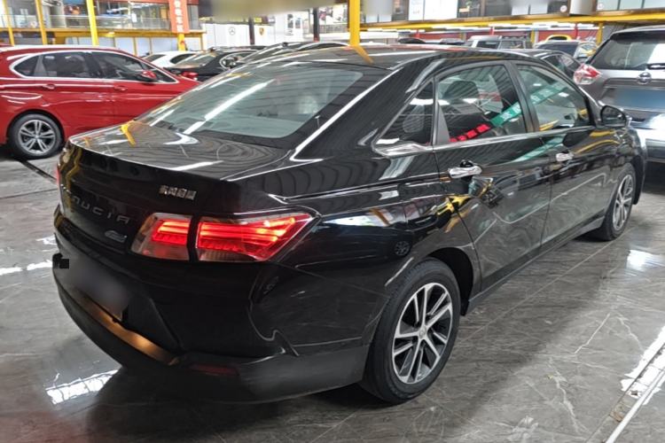 Used Venucia D60 2020 1.6L XL CVT Enjoyment Edition Rear Right 45 Deg