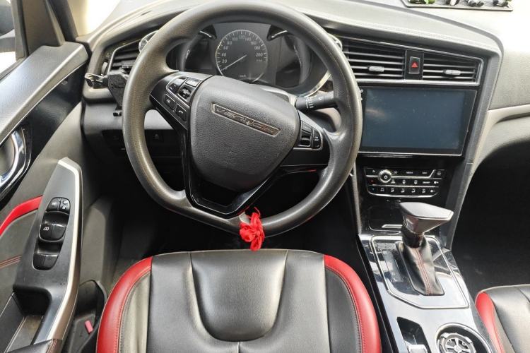 Used Venucia D60 2020 1.6L XL CVT Enjoyment Edition Steering Wheel