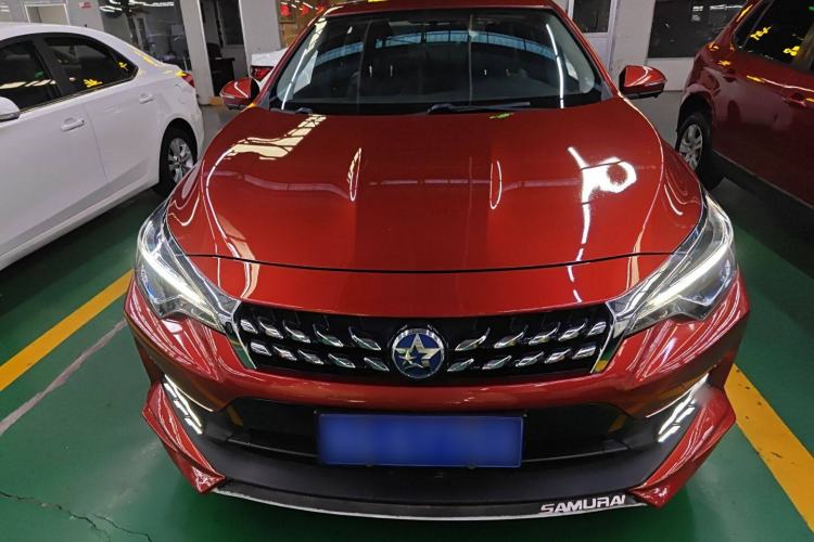 Used Venucia D60 2020 1.6L XL CVT Enjoyment Edition Front