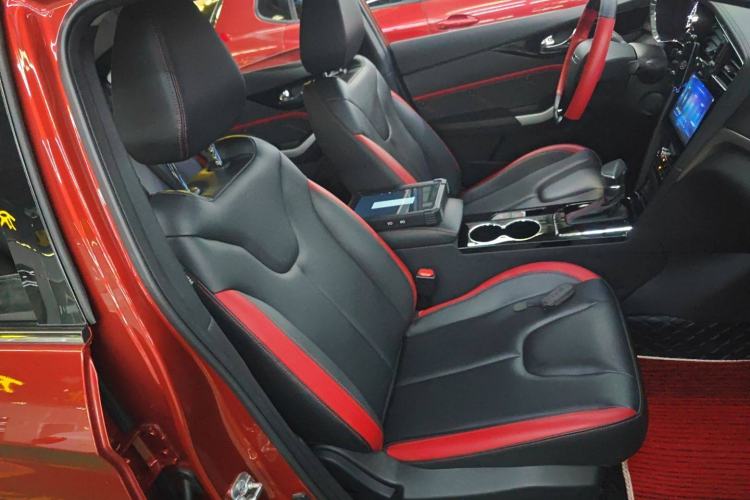 Used Venucia D60 2020 1.6L XL CVT Enjoyment Edition Right Front Seat