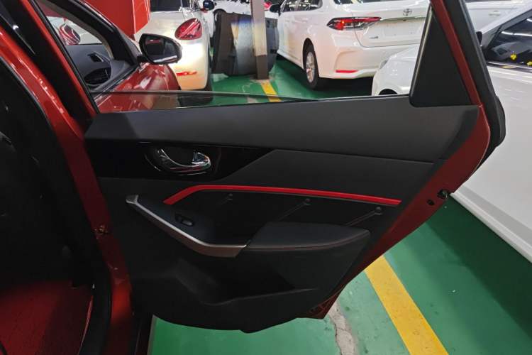 Used Venucia D60 2020 1.6L XL CVT Enjoyment Edition Right Rear Door Interior