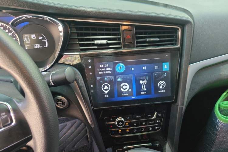 Used Venucia D60 2020 1.6L XL CVT Enjoyment Edition Audio And AC Panel