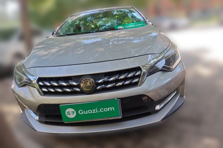 Used Venucia D60 2020 1.6L XL CVT Enjoyment Edition Front