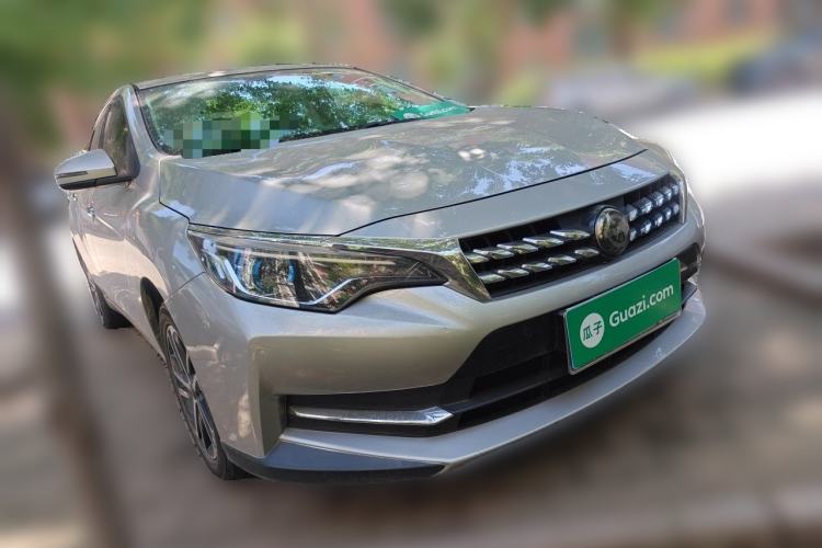 Used Venucia D60 2020 1.6L XL CVT Enjoyment Edition Front Right 45 Deg