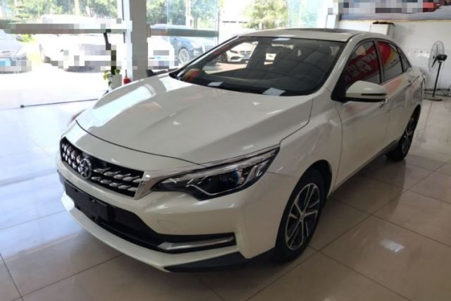 Venucia D60 2020 1.6L XL CVT Enjoyment Edition usata