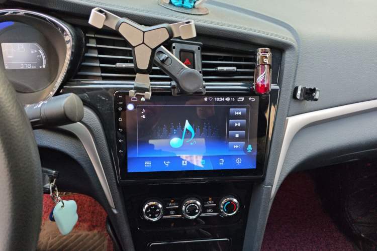 Used Venucia D60 2020 1.6L XE CVT Enjoyment Edition Audio And AC Panel