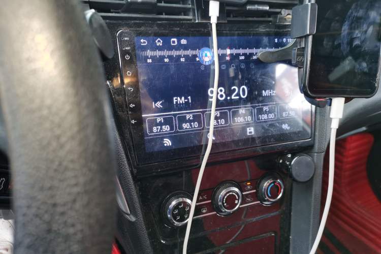 Used Venucia D60 2020 1.6L Entry Manual Comfort Edition Audio And AC Panel