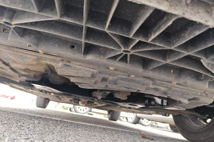 Used Venucia D60 2020 1.6L Entry Manual Comfort Edition Chassis Front
