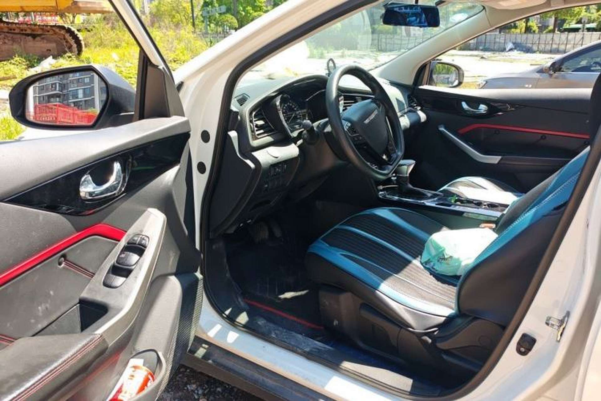 Used Venucia D60 2020 1.6L XL CVT Enjoyment Edition Driver Seat