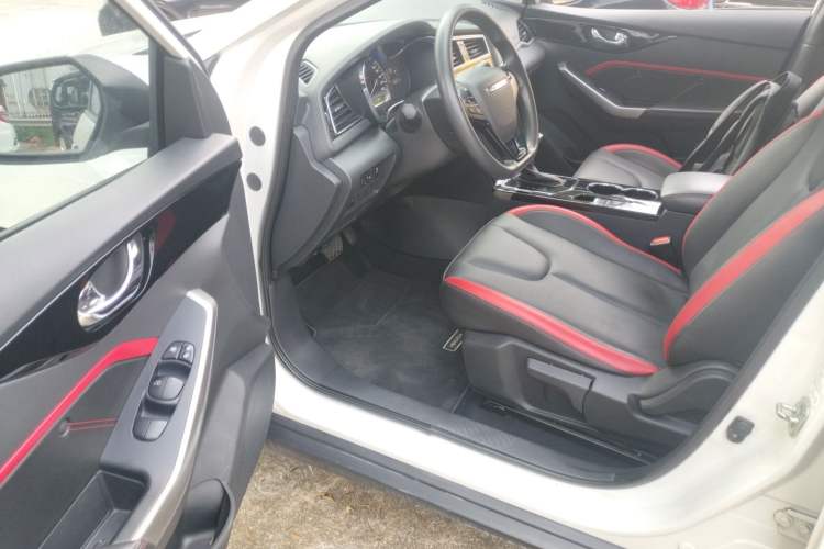 Used Venucia D60 2020 1.6L XL CVT Enjoyment Edition Driver Seat